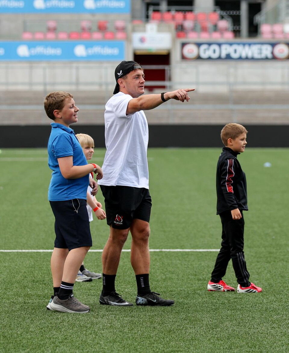 Michael Lowry instructing 