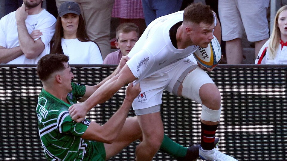 Zac Ward playing against Benetton