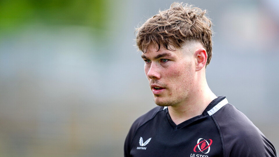 Jude Postlethwaite starts at inside centre.