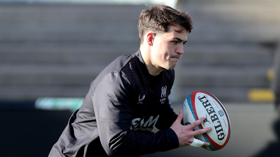 Bradley McNamara (Instonians RFC) starts at full-back.