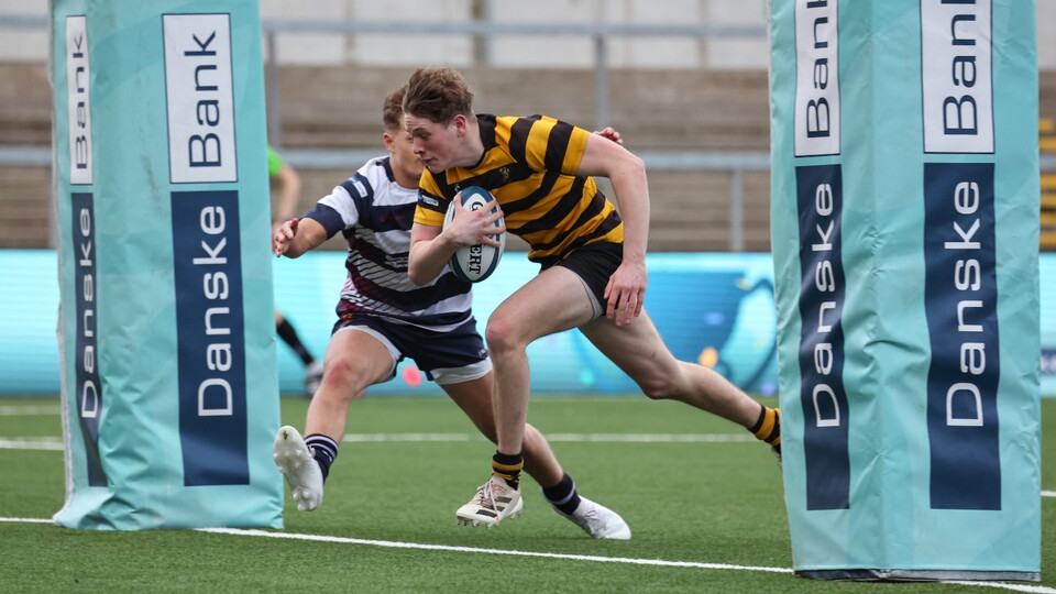 Royal Belfast Academical Institution came out on top against Wallace High School, after a superb first half attacking performance propelled the Belfast school to victory in the first of two Danske Bank Schools’ Cup semi-finals this week at Kingspa...