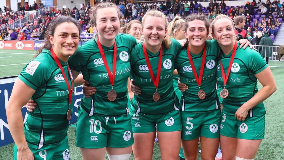 The Ireland Men’s and Women’s Sevens squads have been announced for this weekend’s HSBC World Rugby Sevens Series double header in Toulouse. Claire Boles, Brittany Hogan and Zac Ward have been selected from Ulster.