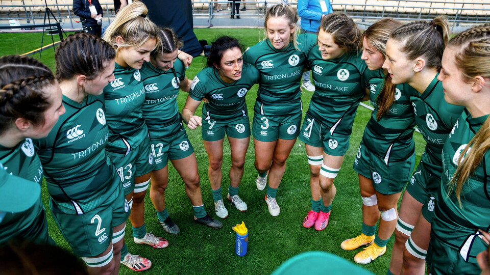 Head Coach Aiden McNulty has named a 13-player Ireland Women’s Sevens squad for the return of the HSBC World Rugby Sevens Series in Langford this weekend. Ulster’s Claire Boles and Brittany Hogan have been selected.