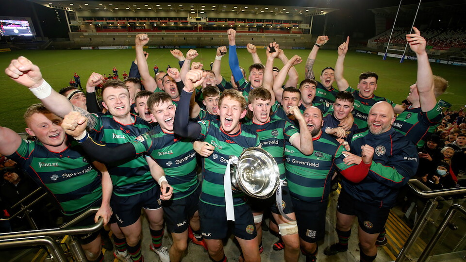 Clogher Valley scored 10 points in the last eight minutes to beat Ballyclare in an exciting Energia All-Ireland Junior Cup final at Kingspan Stadium.