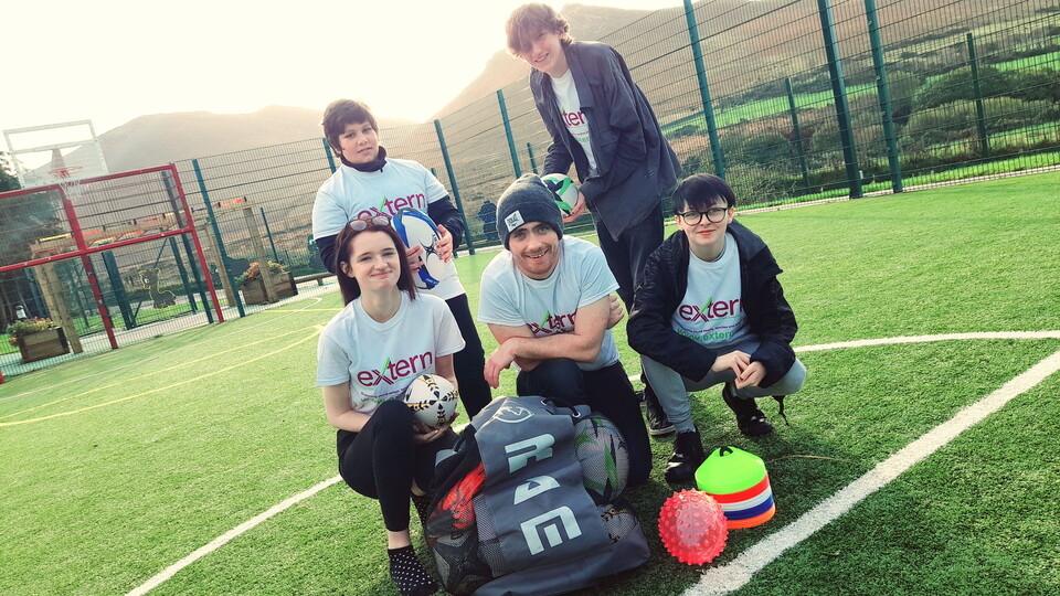 This Christmas, Ulster Rugby will be encouraging supporters to donate to Extern’s Gift of Sport appeal so that some of the most vulnerable young people in the province can benefit from the power of sport to change lives.