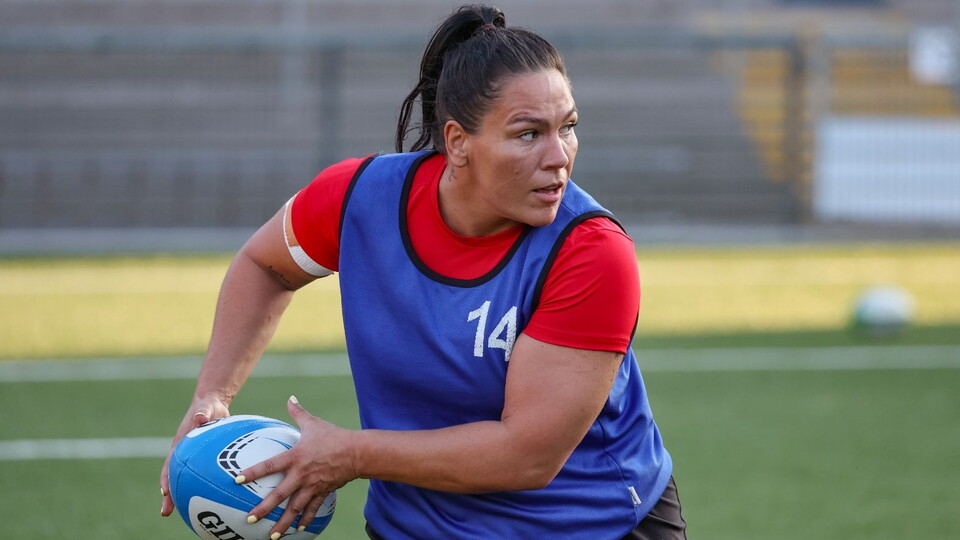 Ulster Rugby Senior Women's Head Coach, Murray Houston, has named his side to face Munster in Saturday's opening Vodafone Women's Interprovincial Championship match at Virgin Media Park (KO 2 30pm).