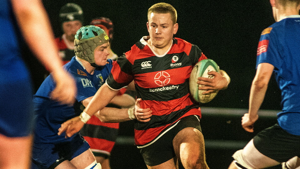 The second of this season’s Nutty Krust Group B games got underway in the Nutty Krust U18 Tournament under the floodlights at a cool, but dry, Chambers Park when Portadown U18 played Rainey RFC U18s on Wednesday evening.