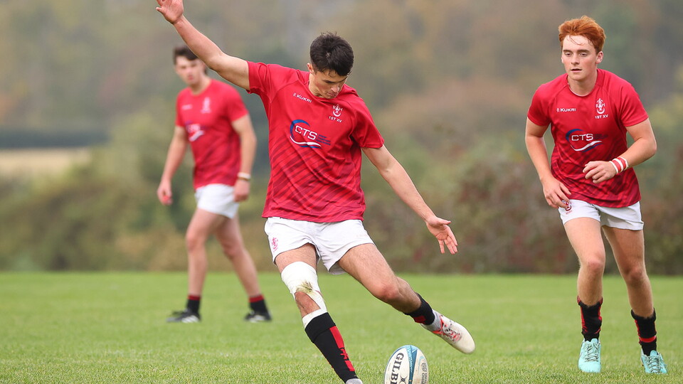 The final games of the group stages in the Danske Bank Ulster Schools’ Cup took place this week, with 10 schools having secured their place in the draw for the Round of 16 which takes place next week on Tuesday 17 December.