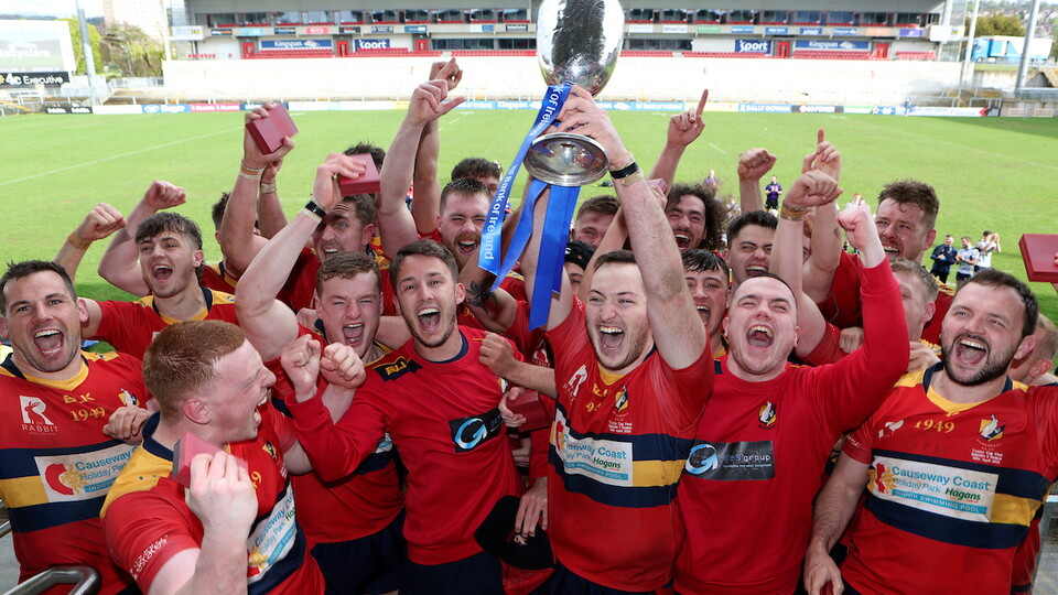 The Bank of Ireland Towns Cup gets fully under way this weekend, with 8 first round fixtures taking place.