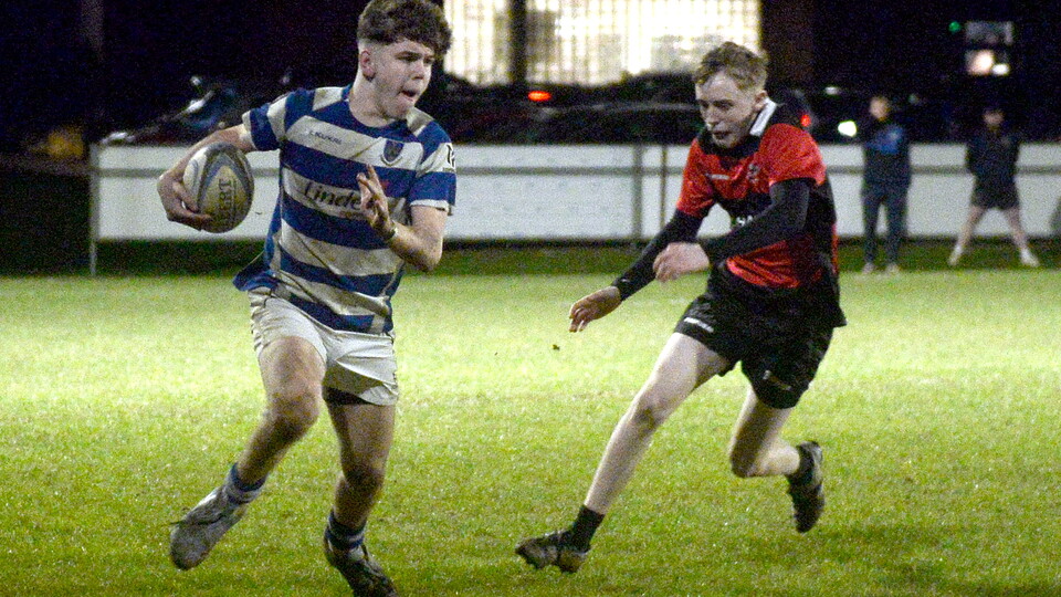 The fifth of this season’s group stage games got underway in the Nutty Krust U18 Tournament under the floodlights at Chambers Park when Dungannon U18s played City of Armagh U18s on Monday evening in the third, and final, of the Nutty Krust Group A...