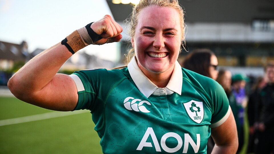 Fiona Tuite and Brittany Hogan have been named in Scott Bemand's matchday squad for Ireland's Guinness Women's Six Nations clash against France in Clermont on Saturday (Kick-off 8.10pm).
