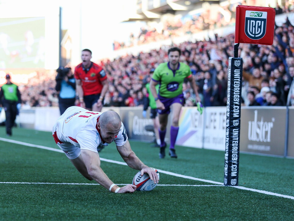 Jacob Stockdale finishes