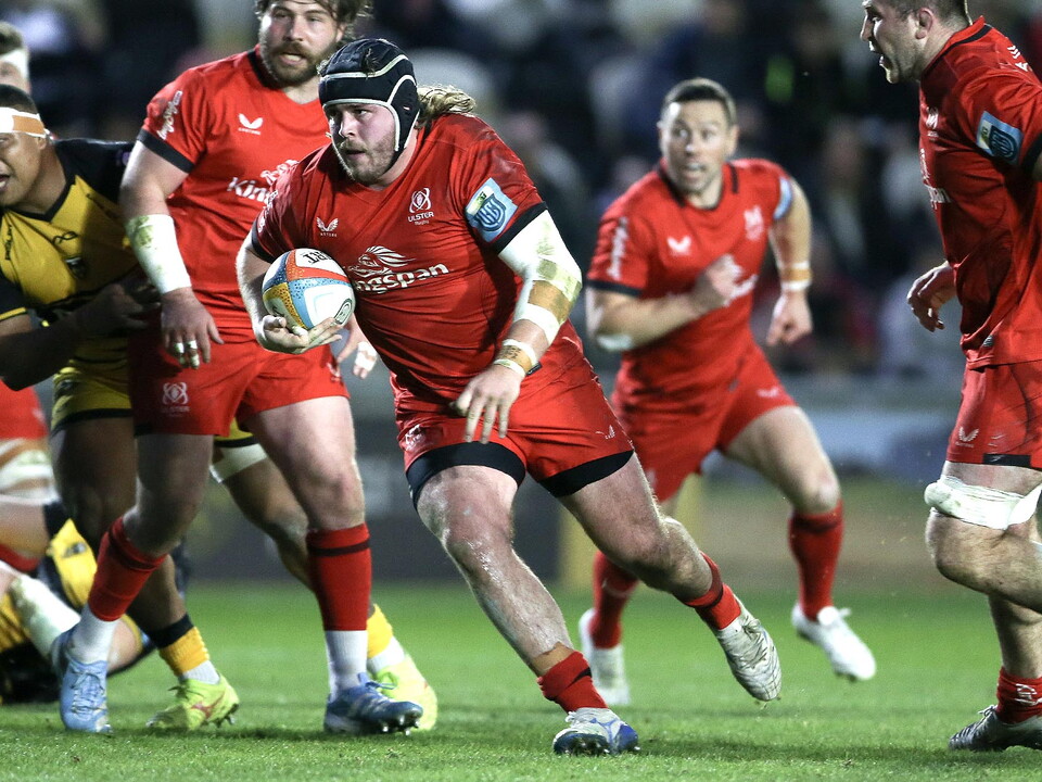 Ulster kept their United Rugby Championship play-off hopes alive with a bonus point victory against the Dragons at Rodney Parade.