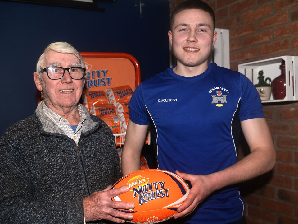 The first of this season’s group stage games got underway in the Nutty Krust U18 Tournament under the floodlights at a cool, but dry, Chambers Park when Dungannon U18 played Omagh U18 on Wednesday 25 February in Group B.
