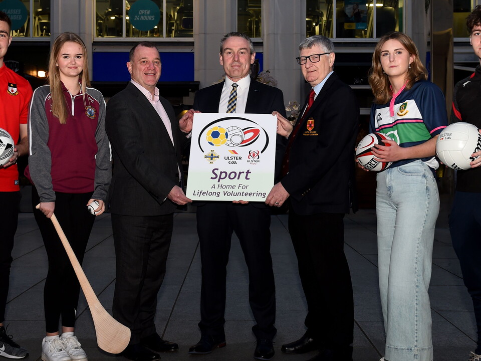 Over 300 people packed into The MAC theatre last Wednesday for the annual Sports Inspire Awards ceremony, organised jointly by Ulster Rugby, Ulster GAA and the Irish FA to celebrate young people volunteering in sport.