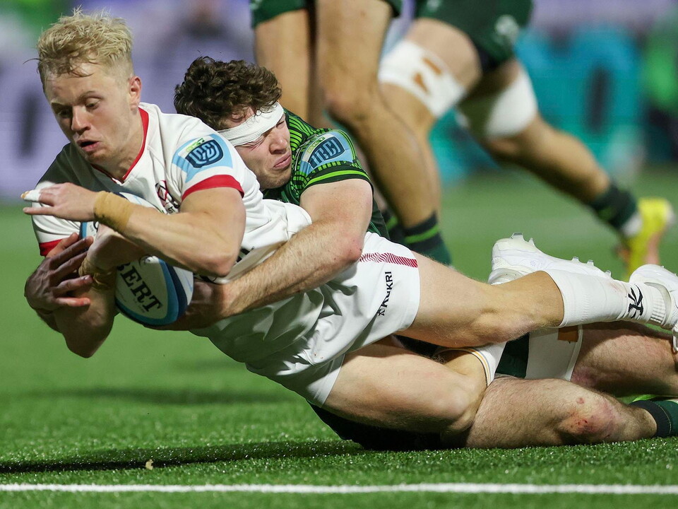 Ulster narrowly lose out in Galway against interprovincial rivals Connacht, in Round 3 of the BKT United Rugby Championship.