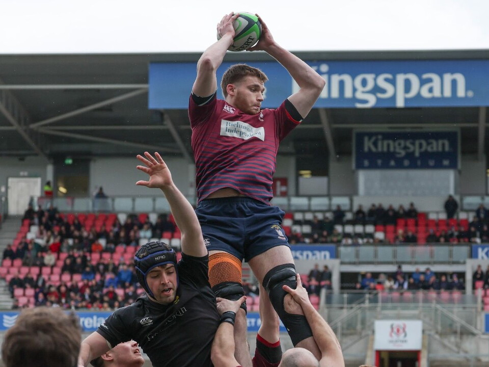 Enniskillen RFC has won the Bank of Ireland Towns Cup after a thrilling final victory over Ballymena 2XV at Kingspan Stadium.