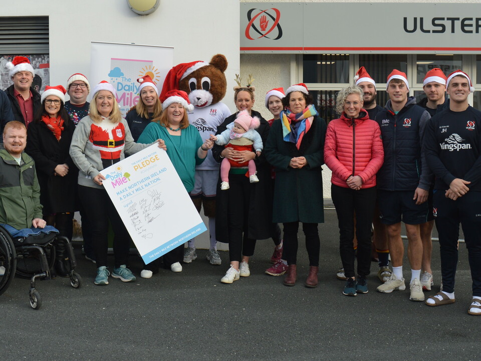 To play its part in encouraging local young people to stay active, Ulster Rugby recently hosted The Daily Mile Santa Run for three local schools at Kingspan Stadium.