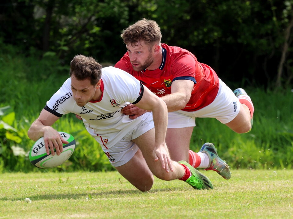 Ulster Juniors produced a superb display to win their Round 2 fixture of this season's Junior Interprovincial Series, beating Munster 27-10.