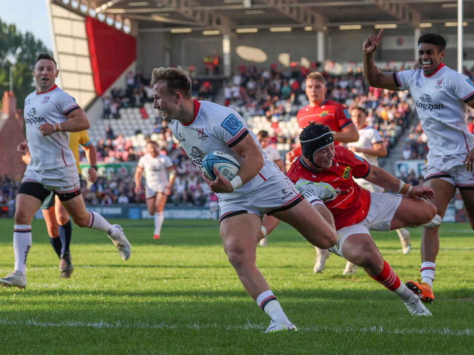 Ulster booked themselves a place in the United Rugby Championship Semi-Finals after defeating Munster 36-17 at Kingspan Stadium on Friday night.