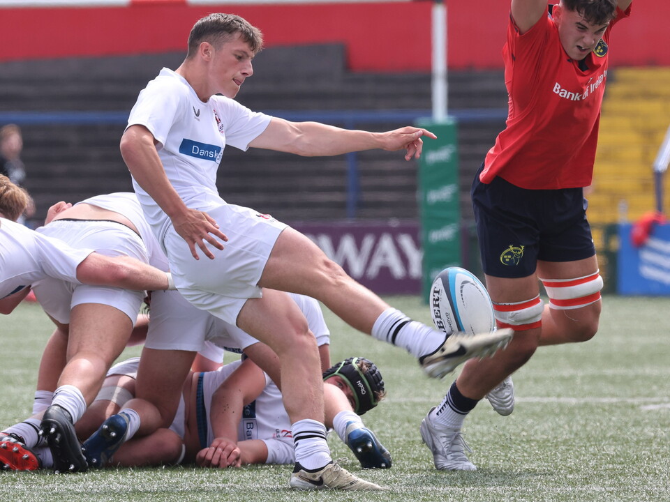Despite tries from winger Harry Wells and full back James McMillan, Ulster U18 Boys Schools fell to a narrow defeat against a tough Munster outfit in the first weekend of Interpro competition.